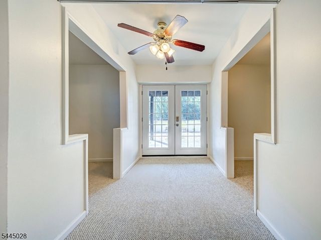 126 Blackwell Rd, Hopewell Twp., NJ 08534