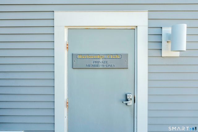 4 Northwest Street B28, Stonington, CT 06378