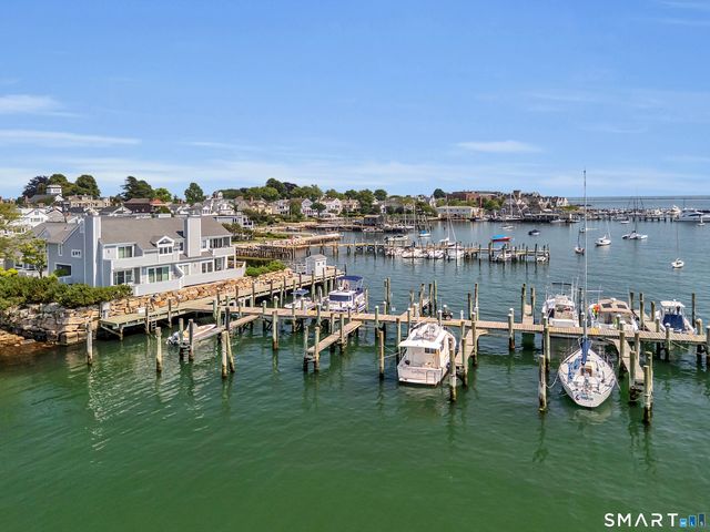 4 Northwest Street B28, Stonington, CT 06378