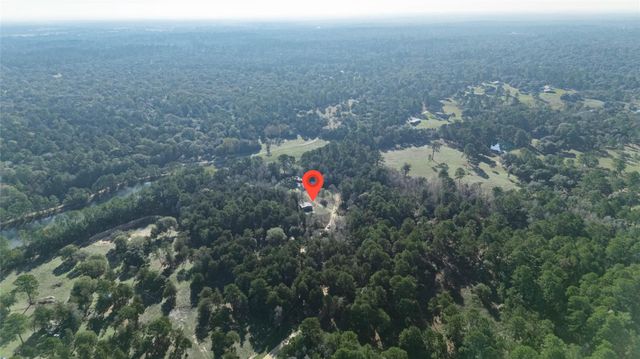 1102 Pine Crest, New Ulm, TX 78950