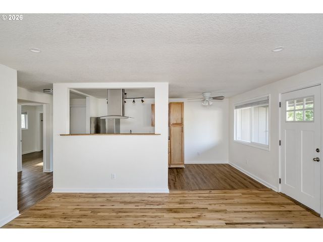 500 DEPOT St, Fairview, OR 97024