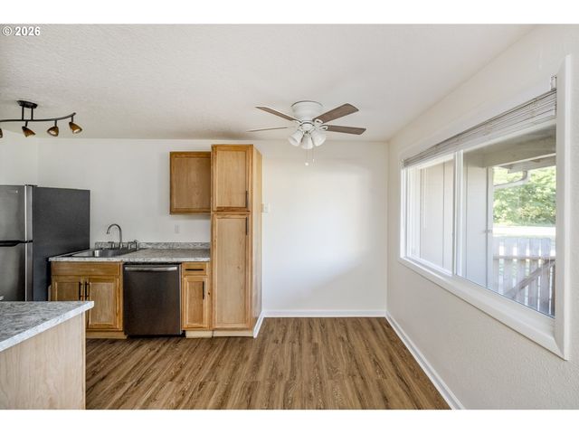 500 DEPOT St, Fairview, OR 97024