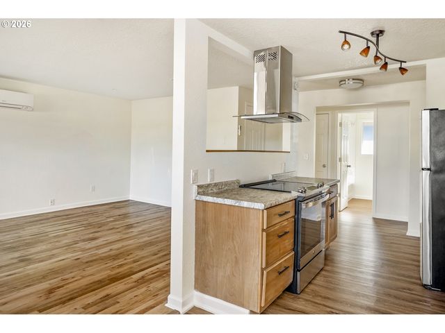 500 DEPOT St, Fairview, OR 97024