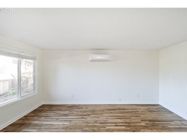 500 DEPOT St, Fairview, OR 97024