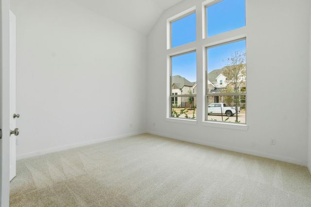 332 Fields Lane, Montgomery, TX 77316