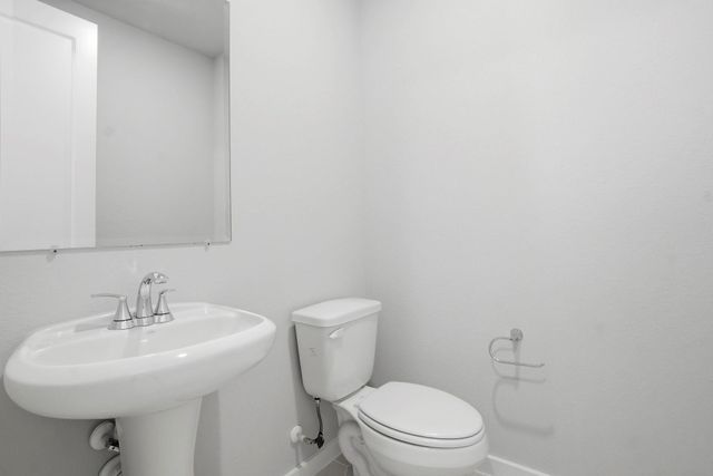 332 Fields Lane, Montgomery, TX 77316