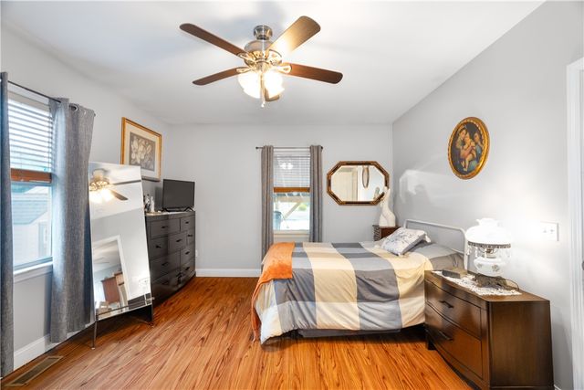 82 Charles Street, Bristol, RI 02809