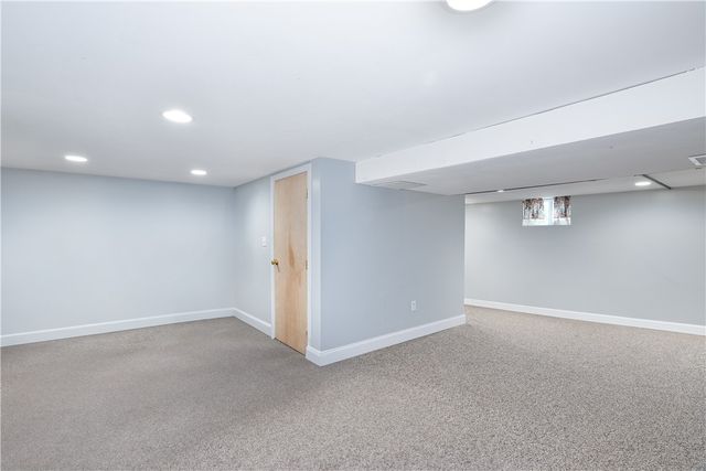 82 Charles Street, Bristol, RI 02809