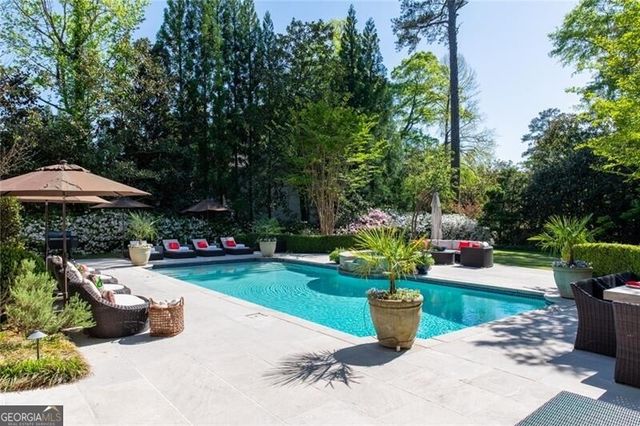 4010 Powers Ferry Road NW, Atlanta, GA 30342