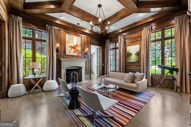 4010 Powers Ferry Road NW, Atlanta, GA 30342