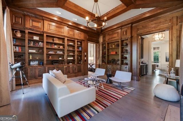 4010 Powers Ferry Road NW, Atlanta, GA 30342