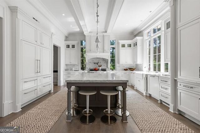 4010 Powers Ferry Road NW, Atlanta, GA 30342