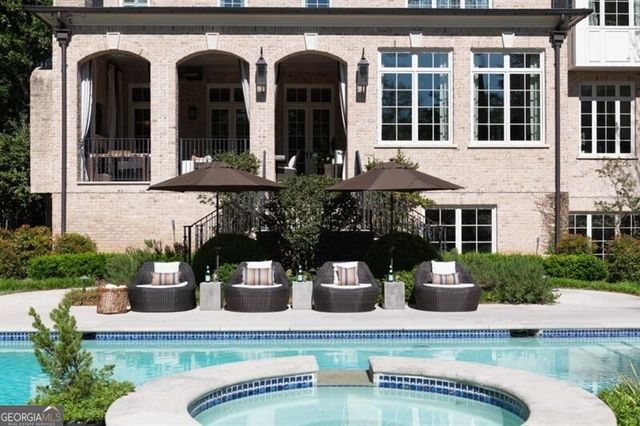 4010 Powers Ferry Road NW, Atlanta, GA 30342