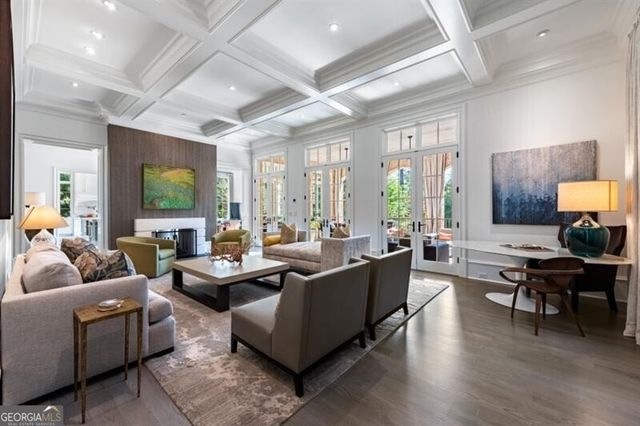 4010 Powers Ferry Road NW, Atlanta, GA 30342