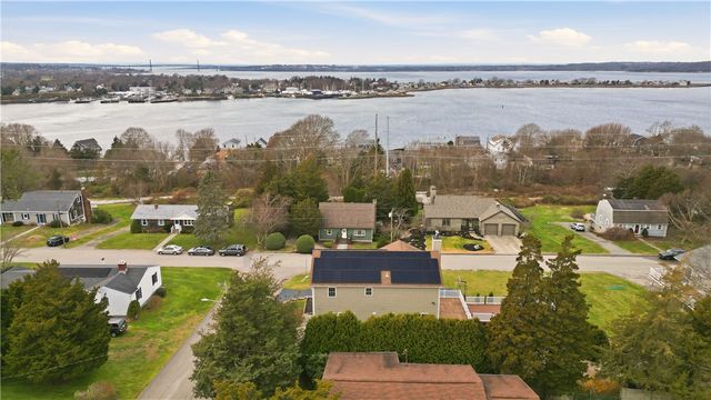 42 Lewis Street, Tiverton, RI 02878