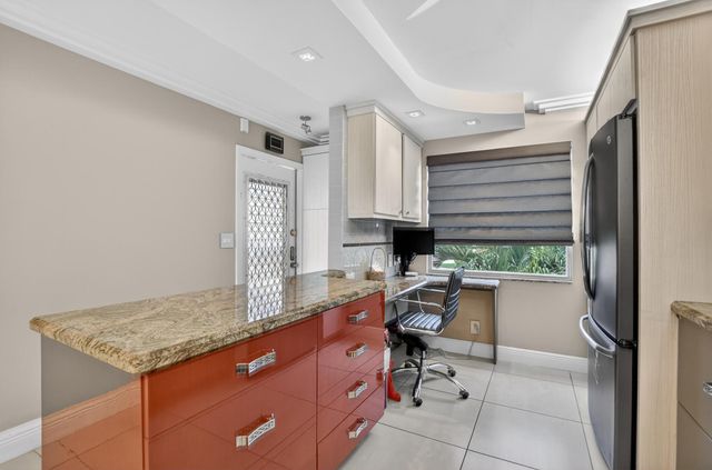 3080 Yarmouth D, Boca Raton, FL 33434