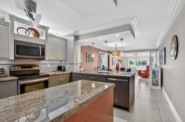 3080 Yarmouth D, Boca Raton, FL 33434