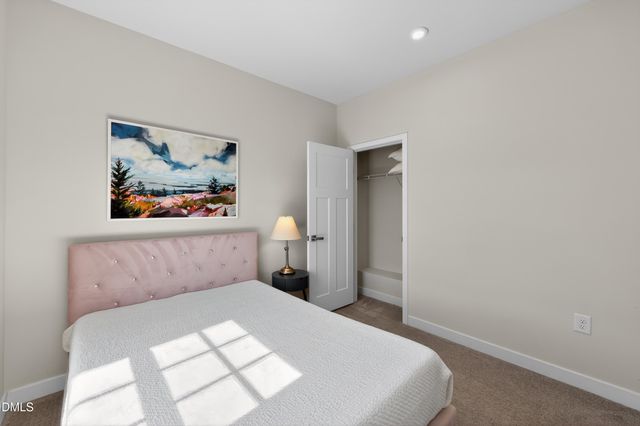 1221 Bradburn Drive, Durham, NC 27713