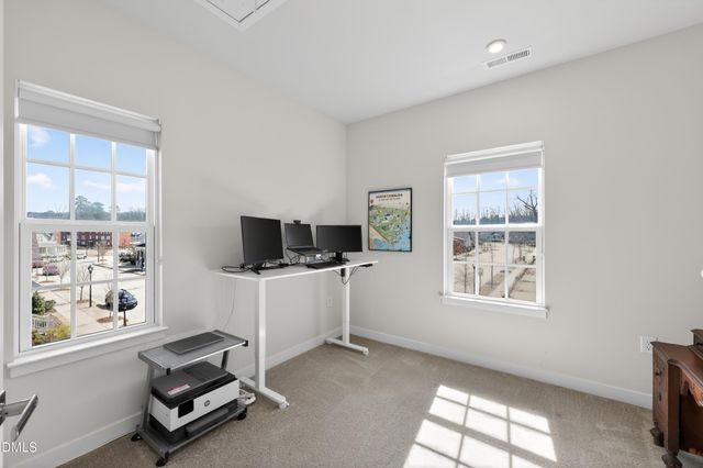 1221 Bradburn Drive, Durham, NC 27713