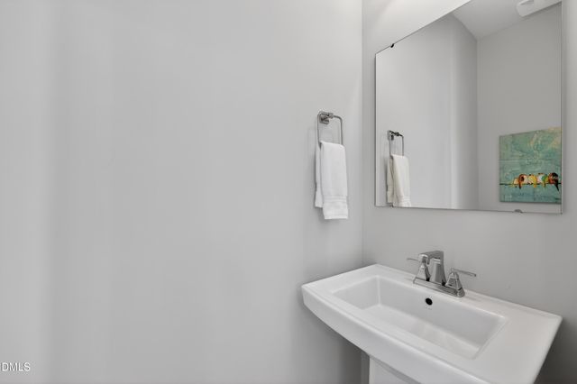 1221 Bradburn Drive, Durham, NC 27713