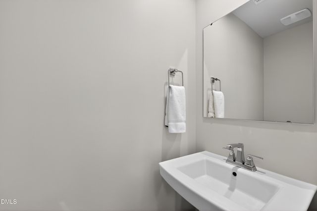 1221 Bradburn Drive, Durham, NC 27713