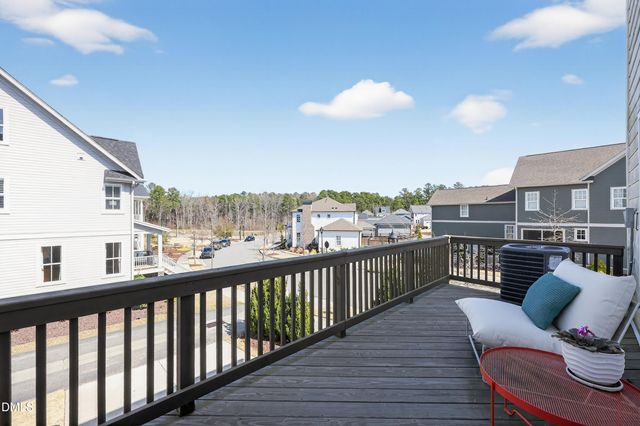 1221 Bradburn Drive, Durham, NC 27713