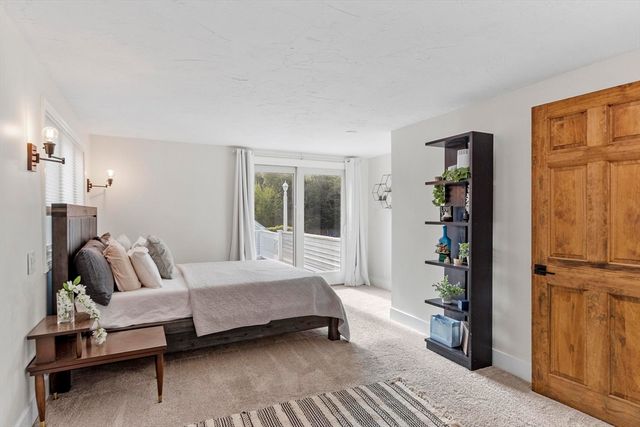 121 Millbury Ave, Millbury, MA 01527