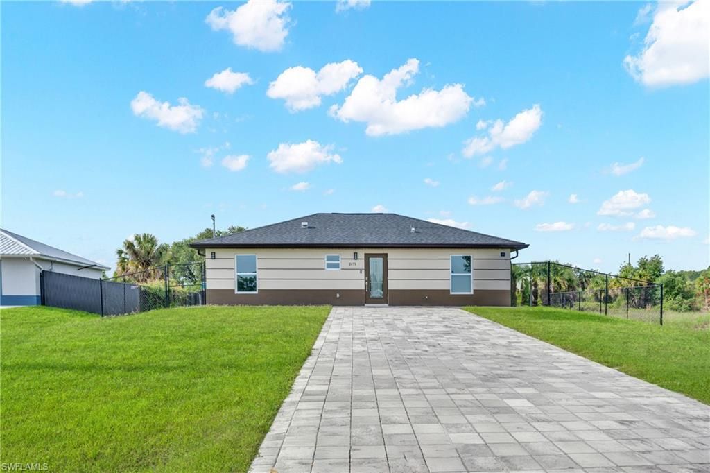 2075 Detroit DR, LABELLE, FL 33935 — exterior