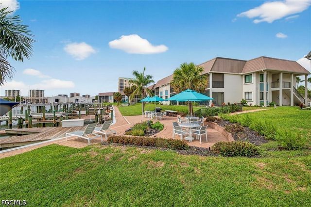 200 Lenell RD 214, Fort Myers Beach, FL 33931