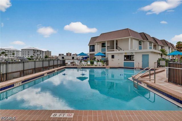 200 Lenell RD 214, Fort Myers Beach, FL 33931