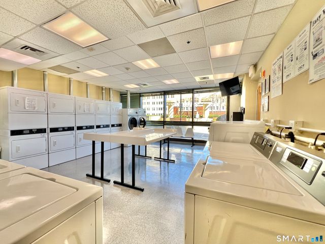 127 Greyrock Place 506, Stamford, CT 06901