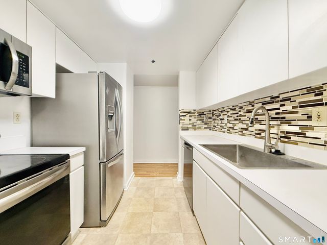 127 Greyrock Place 506, Stamford, CT 06901