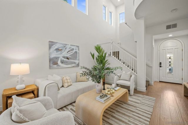 7139 Surfbird Cir, Carlsbad, CA 92011