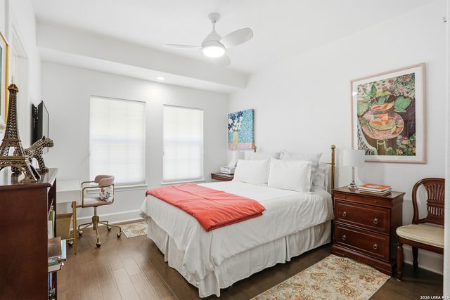 208 Grandview Pl Apt 2, Alamo Heights, TX 78209