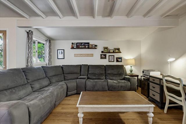 230 June Dr, Grass Valley, CA 95945
