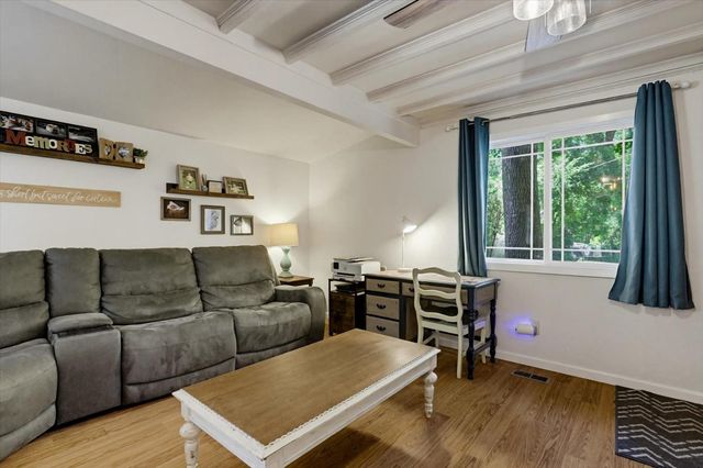 230 June Dr, Grass Valley, CA 95945