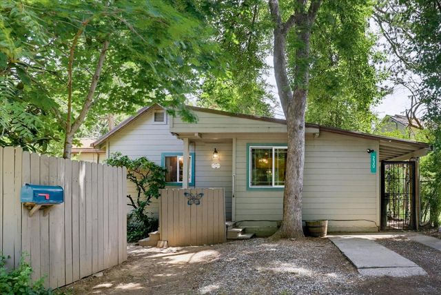 230 June Dr, Grass Valley, CA 95945
