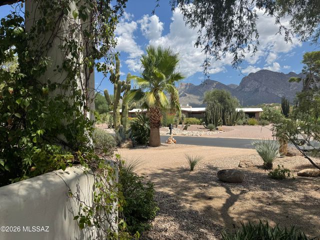 660 W Golf View Drive, Tucson, AZ 85737