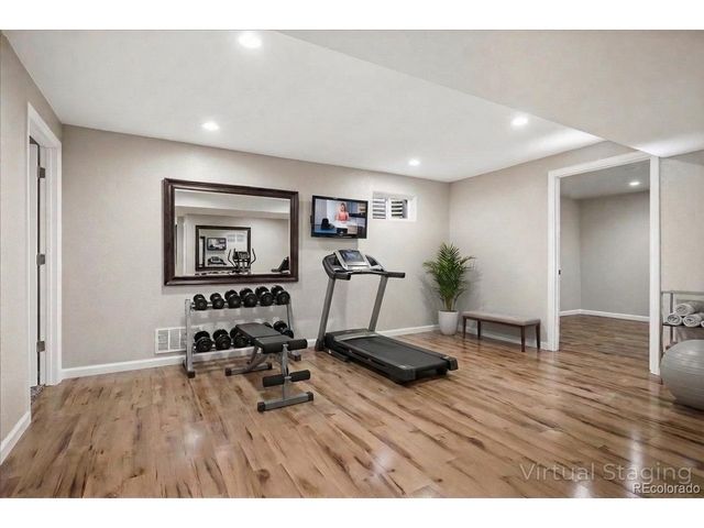 6040 W Elmhurst Dr, Littleton, CO 80128