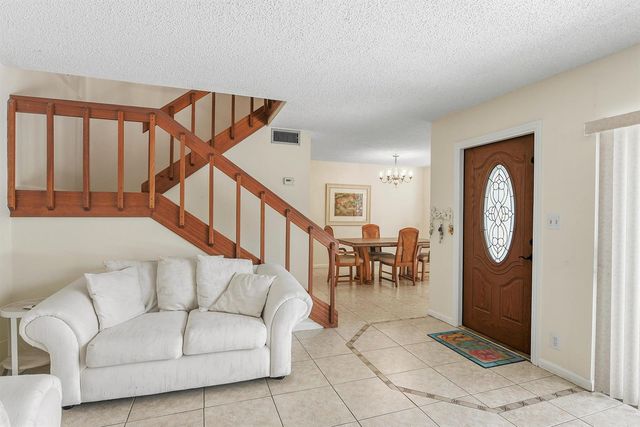3802 SE Jefferson Street, Stuart, FL 34997