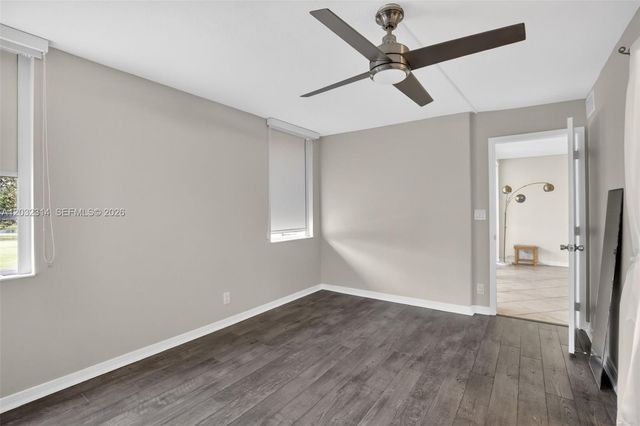1911 Sabal Palm Drive 202, Davie, FL 33324
