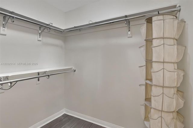1911 Sabal Palm Drive 202, Davie, FL 33324