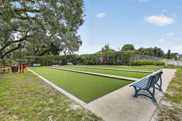 1911 Sabal Palm Drive 202, Davie, FL 33324