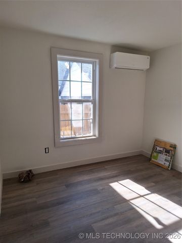 509 N Weenonah Avenue, Claremore, OK 74017