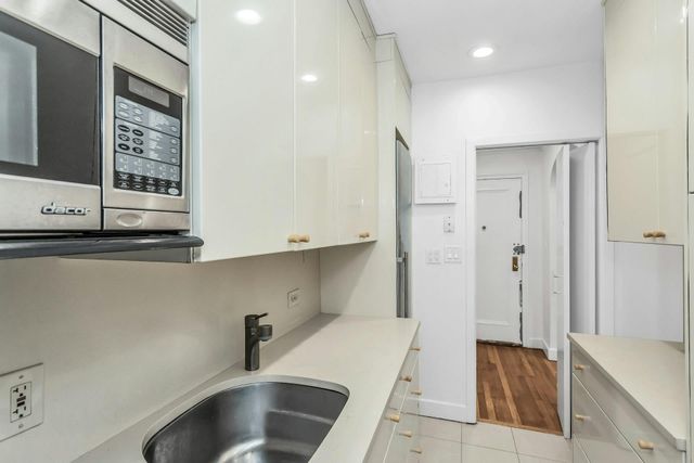 8380 118th St Apt 3P, New York City, NY 11415