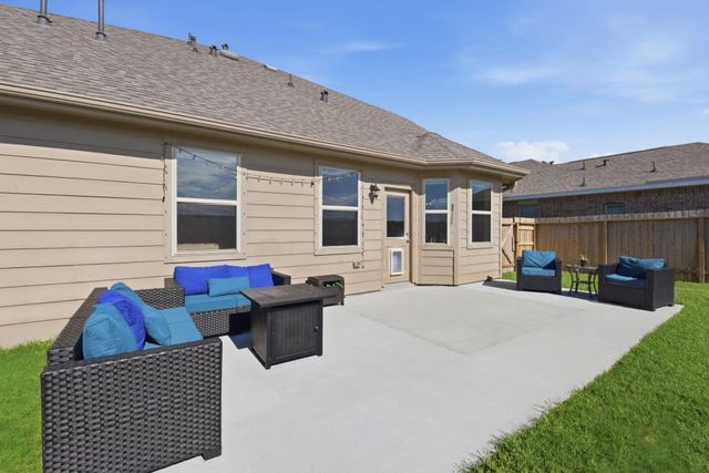 410 Walnut Branch Drive, Baytown, TX 77523