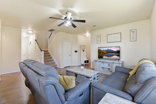 410 Walnut Branch Drive, Baytown, TX 77523