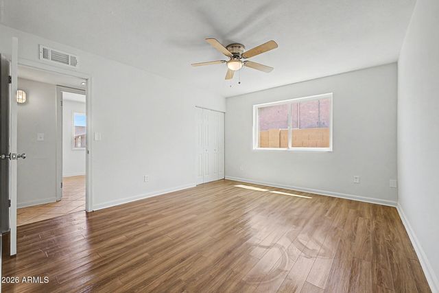 4213 W SUNNYSIDE Avenue, Phoenix, AZ 85029