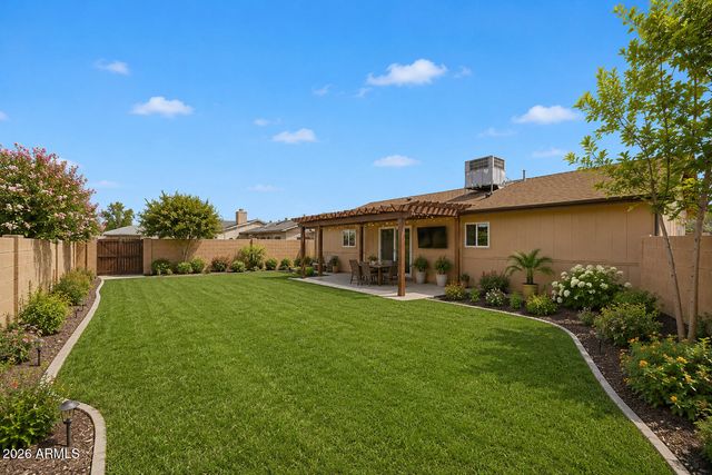 4213 W SUNNYSIDE Avenue, Phoenix, AZ 85029