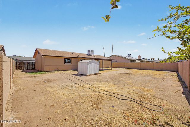 4213 W SUNNYSIDE Avenue, Phoenix, AZ 85029